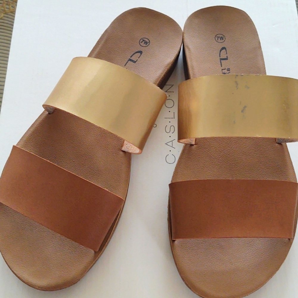 Women's Metallic Slip on Sandal